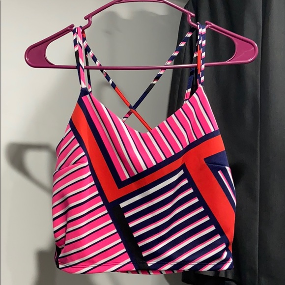 NEW EXPRESS CROP TOP - Picture 1 of 3